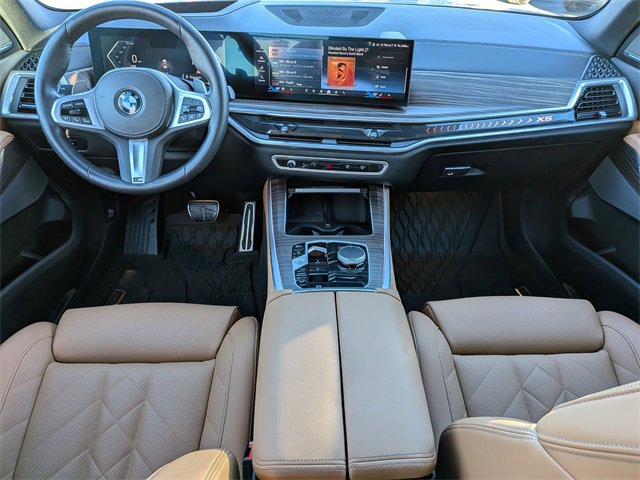 Used 2025 BMW X5 xDrive40i w/ M Sport Package image 18