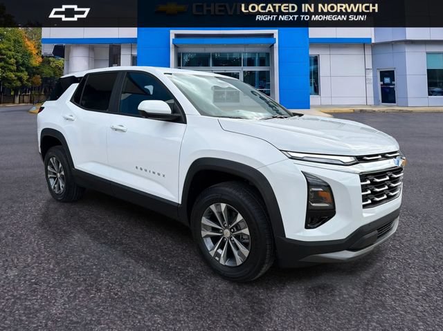 New 2026 Chevrolet Equinox LT w/ Safety and Technology Package FWD image 3