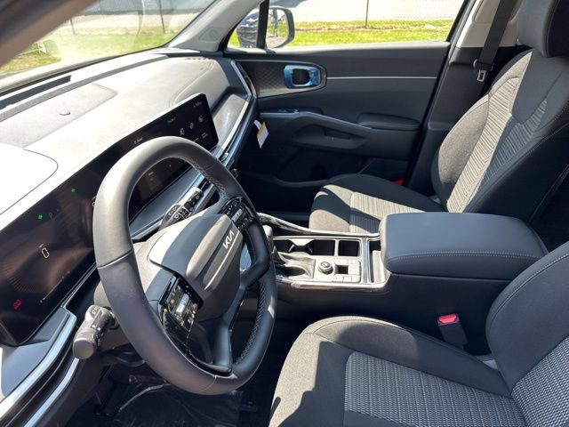 New 2026 Kia Sorento LX FWD image 7