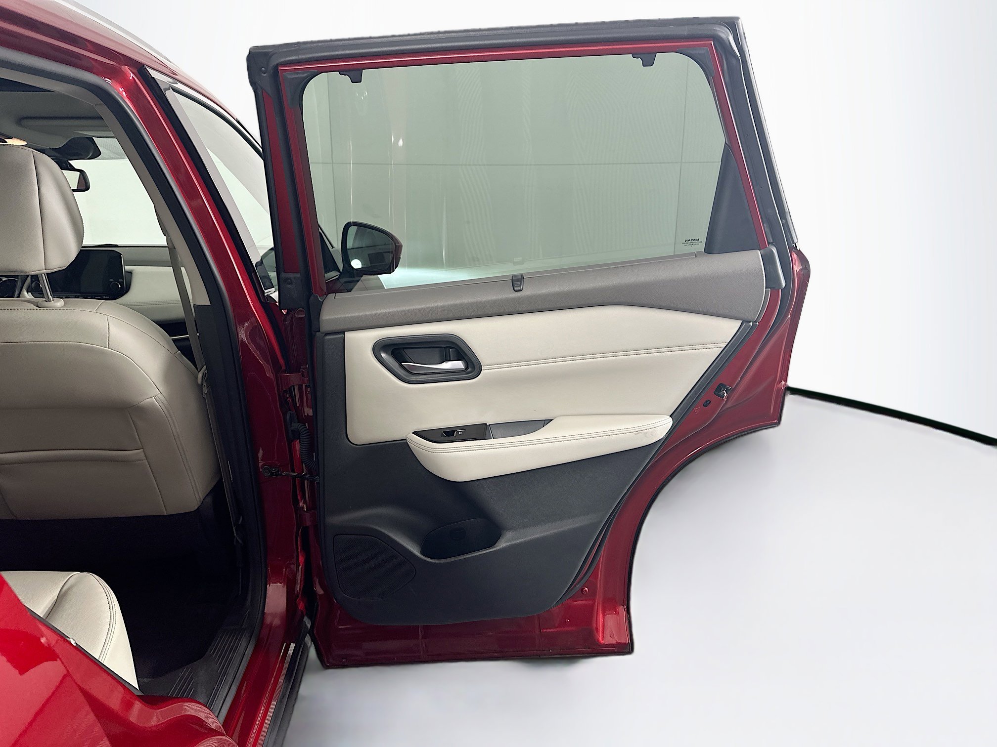 Used 2022 Nissan Rogue SL w/ SL Premium Package image 30