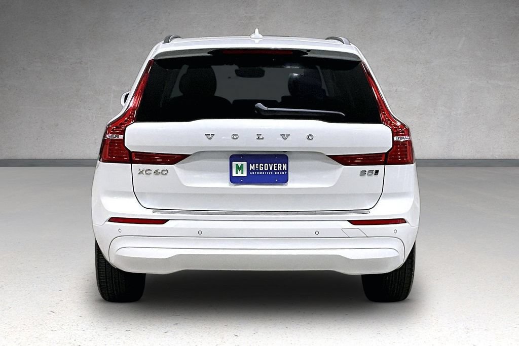 Certified 2023 Volvo XC60 B5 Core w/ Climate Package AWD/4WD image 5