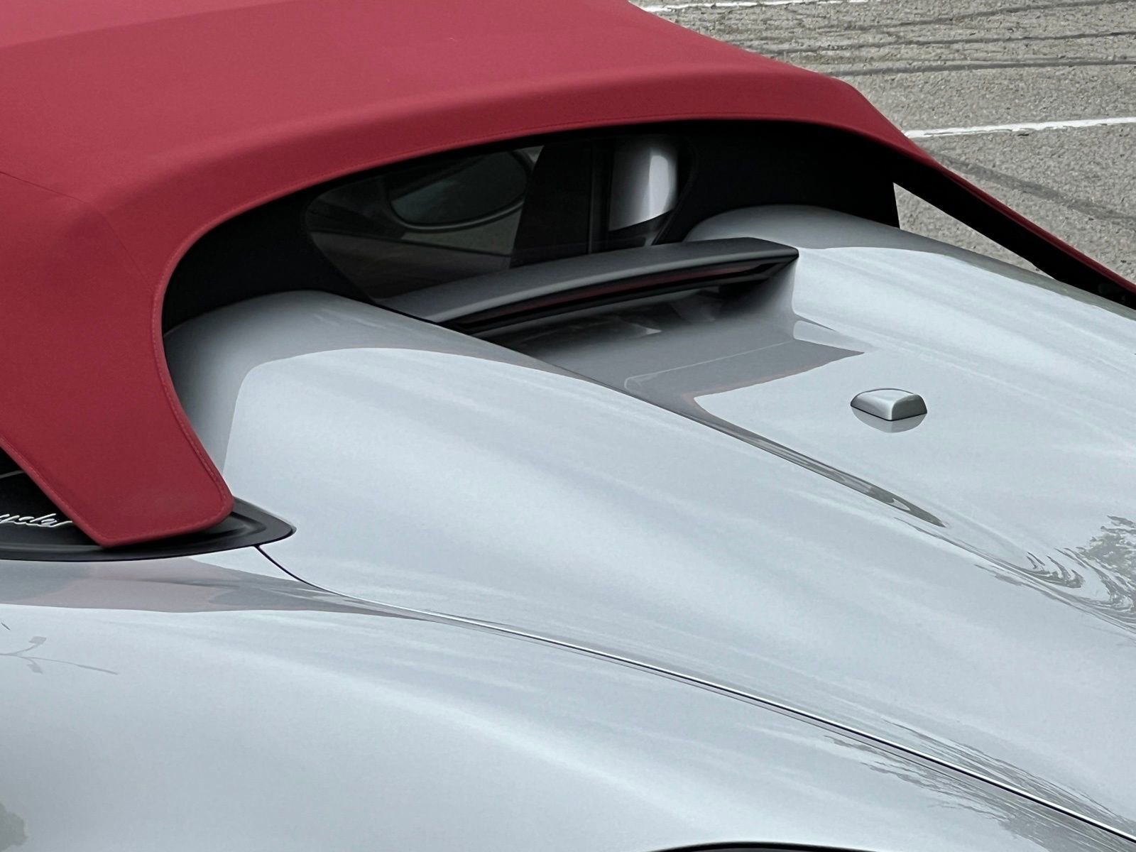 Certified 2021 Porsche 718 Boxster Spyder RWD image 13