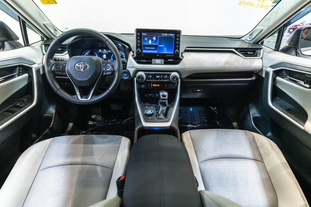 Used 2022 Toyota RAV4 Limited w/ Limited Grade Weather Package AWD/4WD image 14