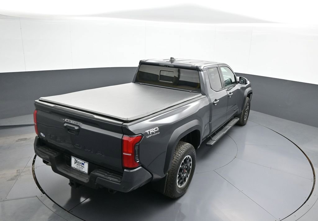 Certified 2024 Toyota Tacoma TRD Off-Road AWD/4WD image 37