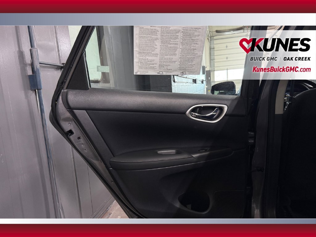 Used 2018 Nissan Sentra SV FWD image 33