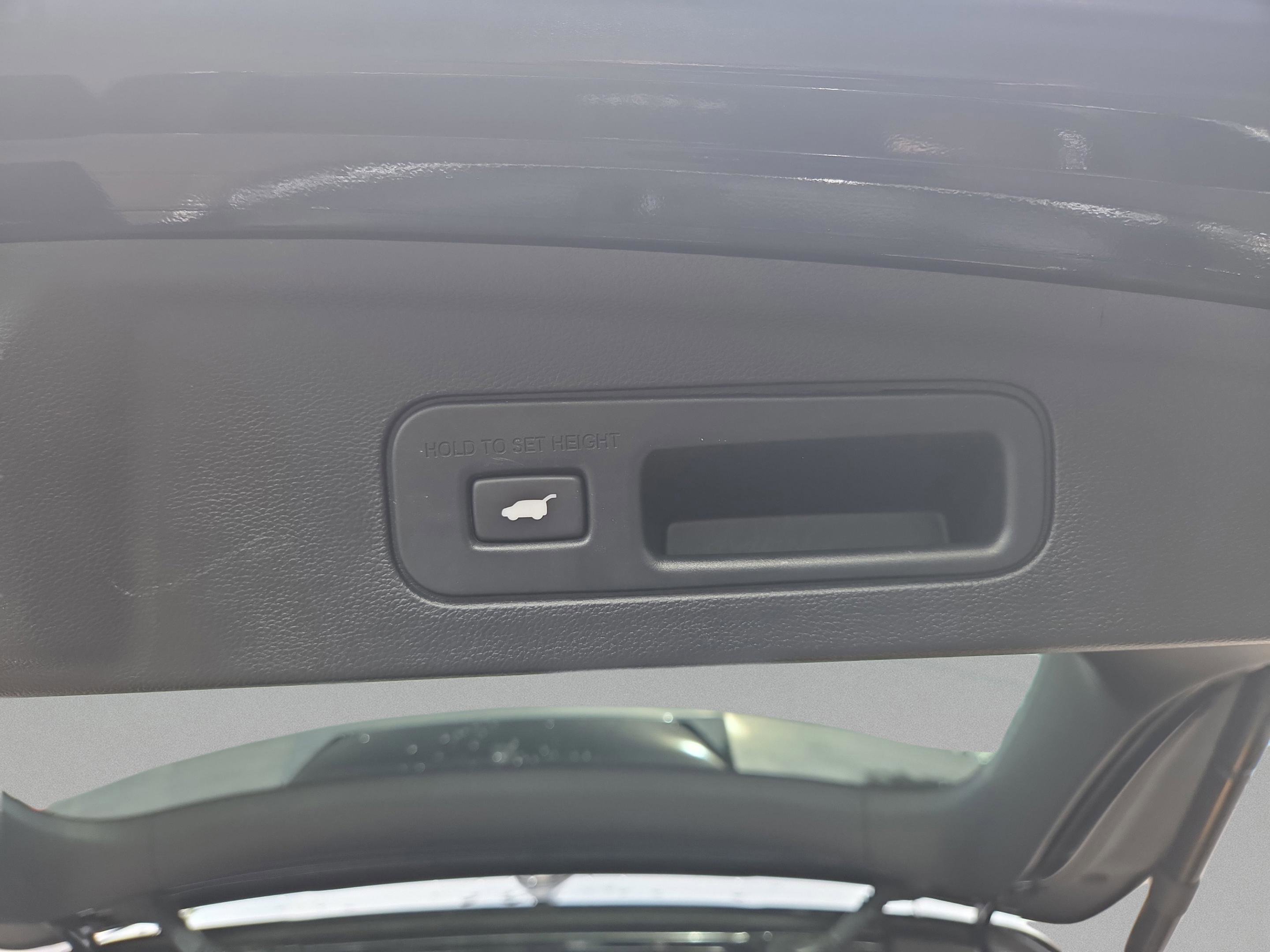 Used 2023 Acura MDX FWD w/ Technology Package image 31