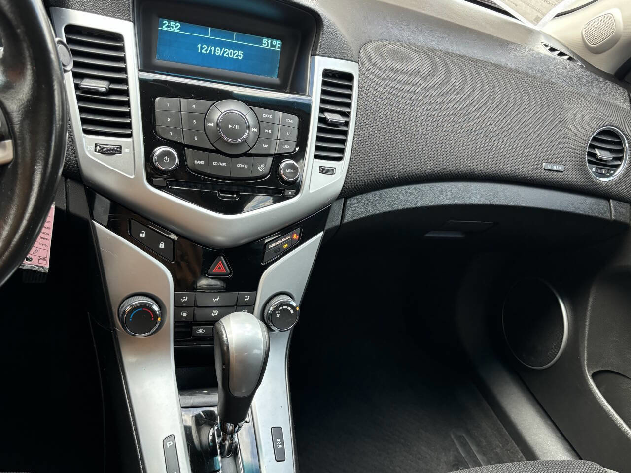 Used 2011 Chevrolet Cruze LT image 14