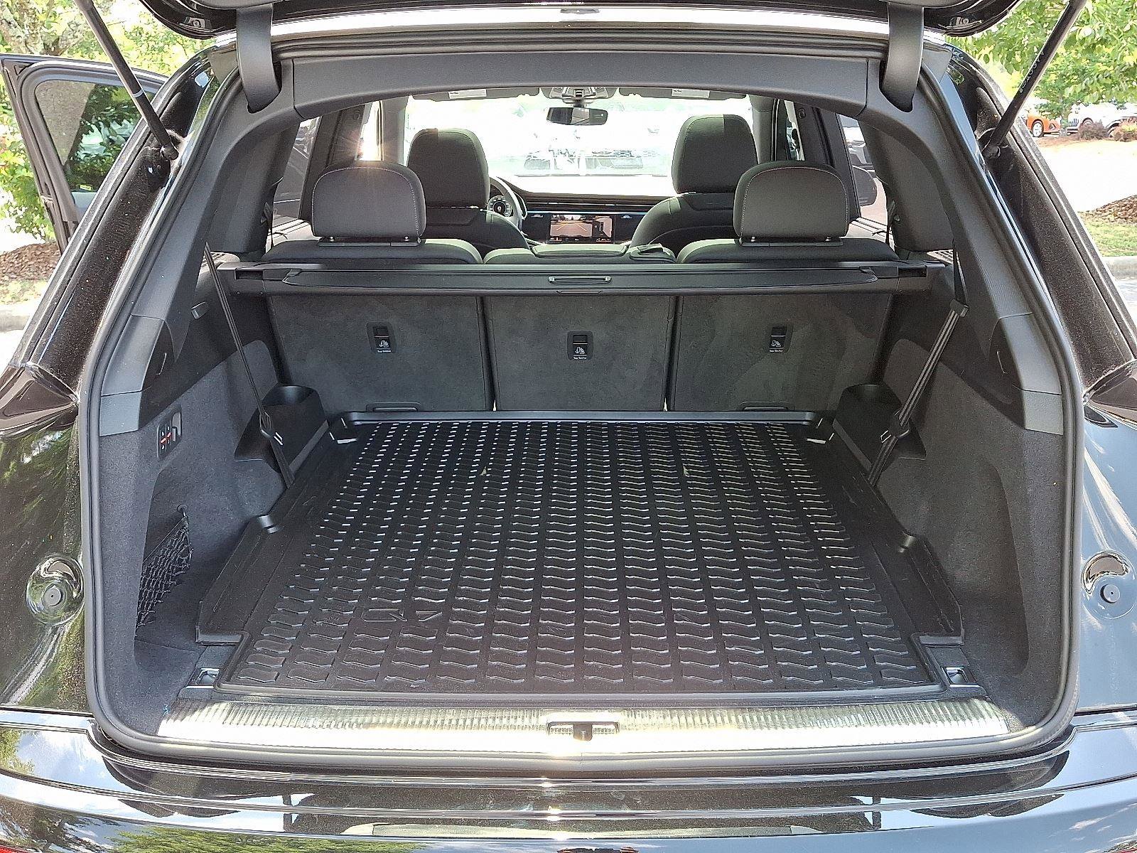 Used 2025 Audi Q7 3.0T Premium Plus image 29