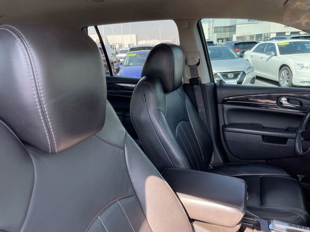 Used 2017 Buick Enclave Leather image 16