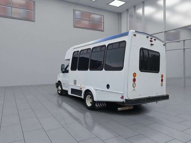Used 2013 Chevrolet Express 3500 w/ Shuttle Bus Package RWD image 6