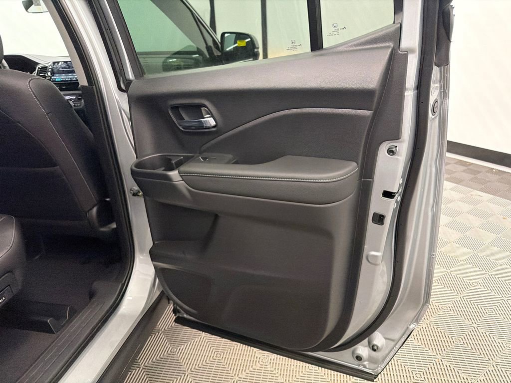New 2026 Honda Ridgeline RTL image 18