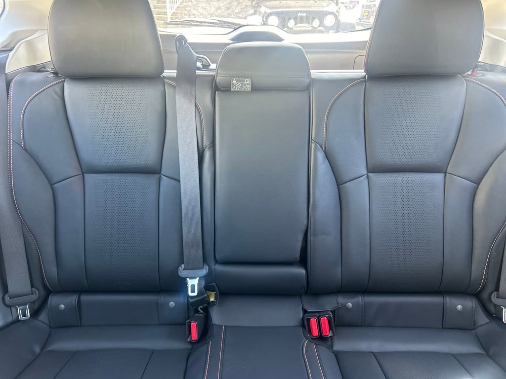 Used 2018 Subaru Crosstrek 2.0i Limited image 31