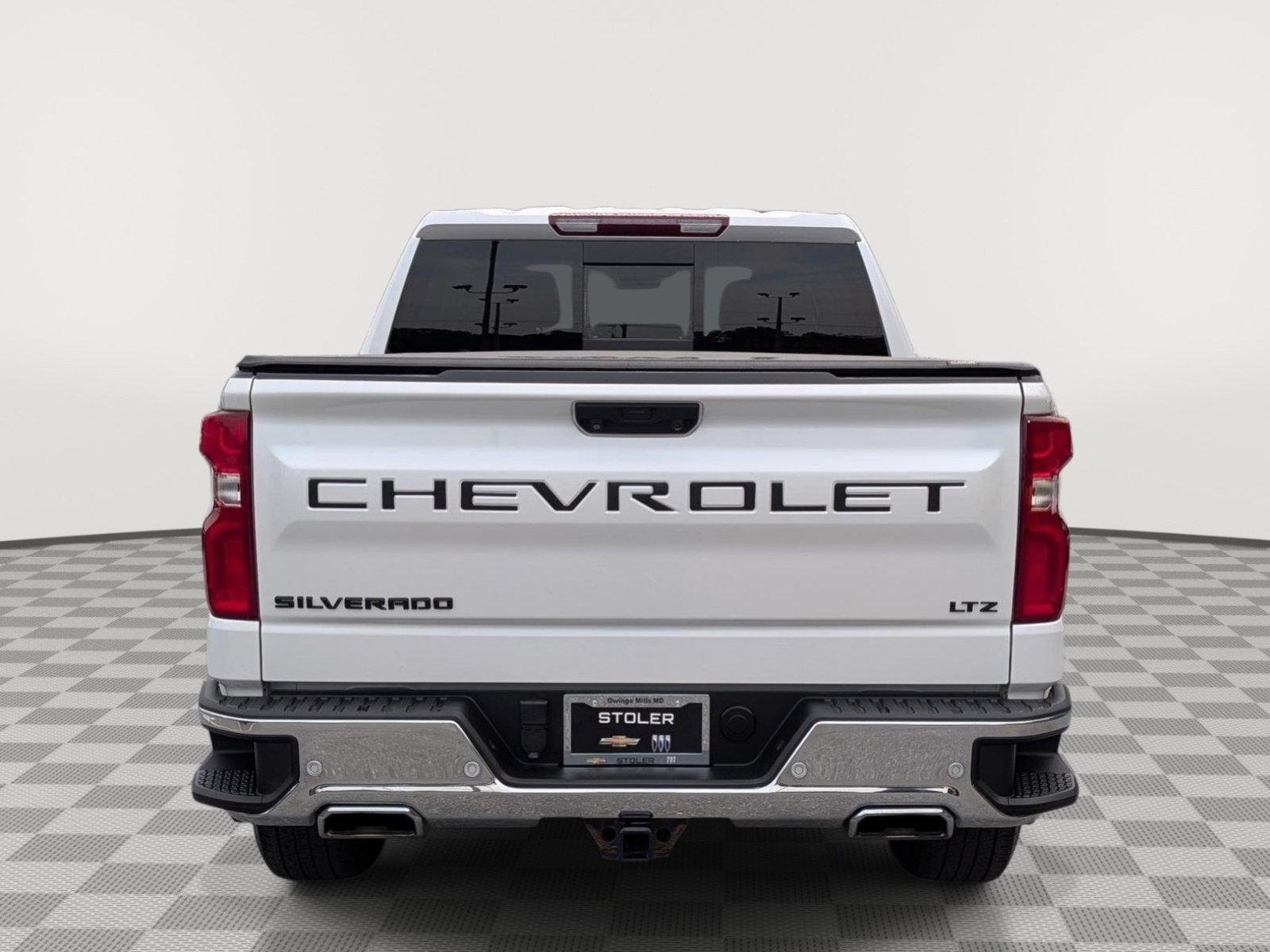Used 2023 Chevrolet Silverado 1500 LTZ w/ LTZ Premium Package AWD/4WD image 4