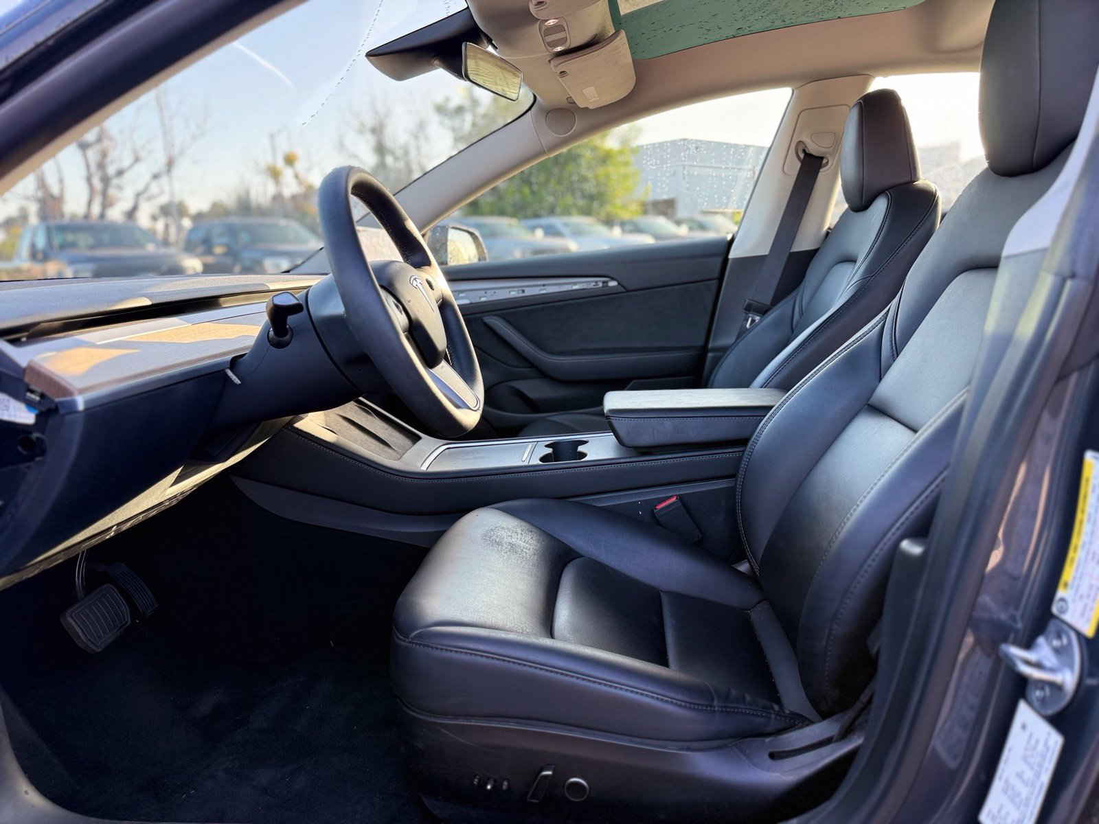 Used 2023 Tesla Model 3 Standard Range RWD image 4