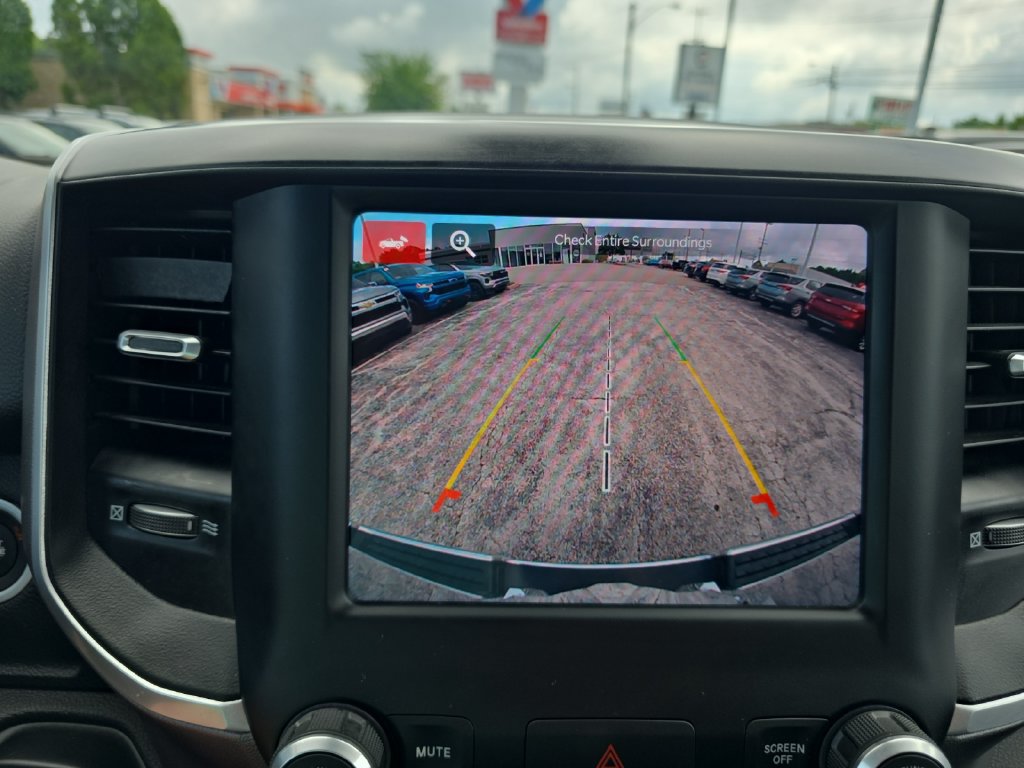 Used 2023 RAM 1500 Big Horn AWD/4WD image 17
