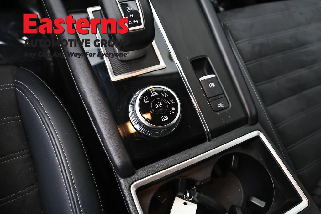 Used 2024 Mitsubishi Outlander SE AWD/4WD image 20