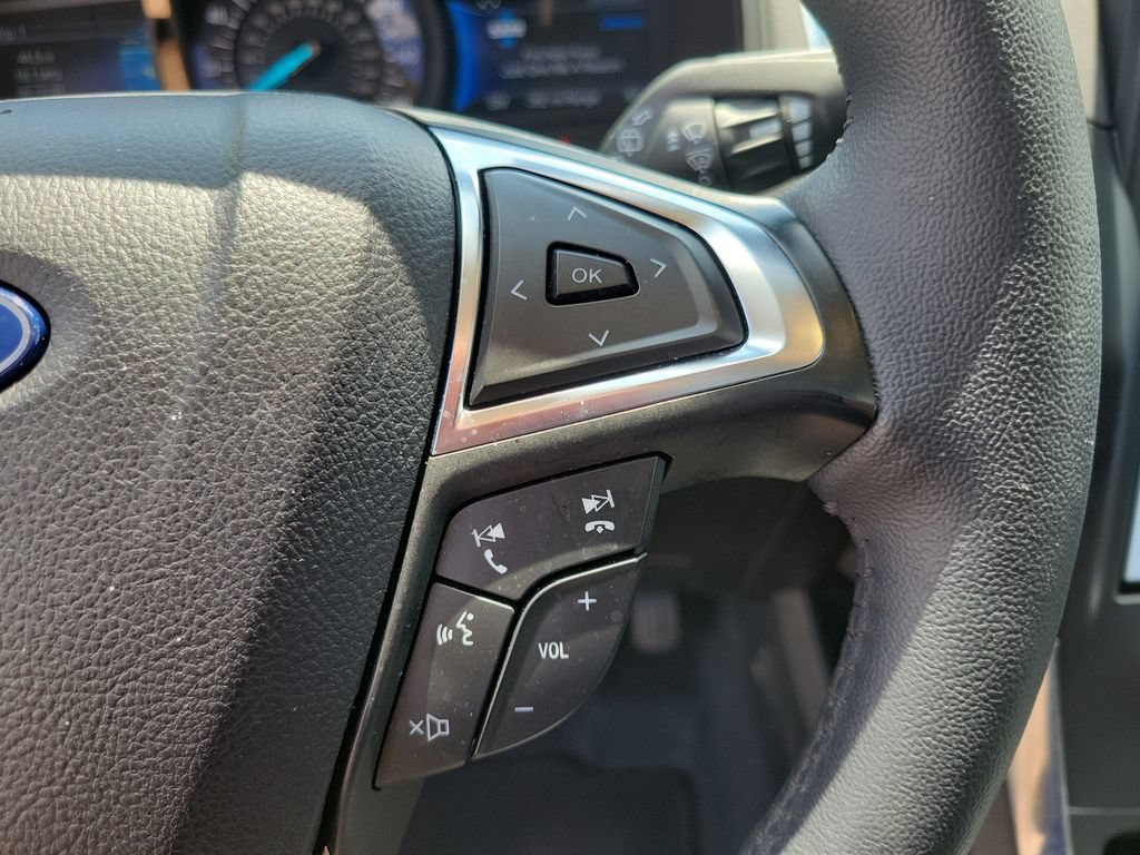 Used 2024 Ford Edge Titanium w/ Equipment Group 301A AWD/4WD image 25