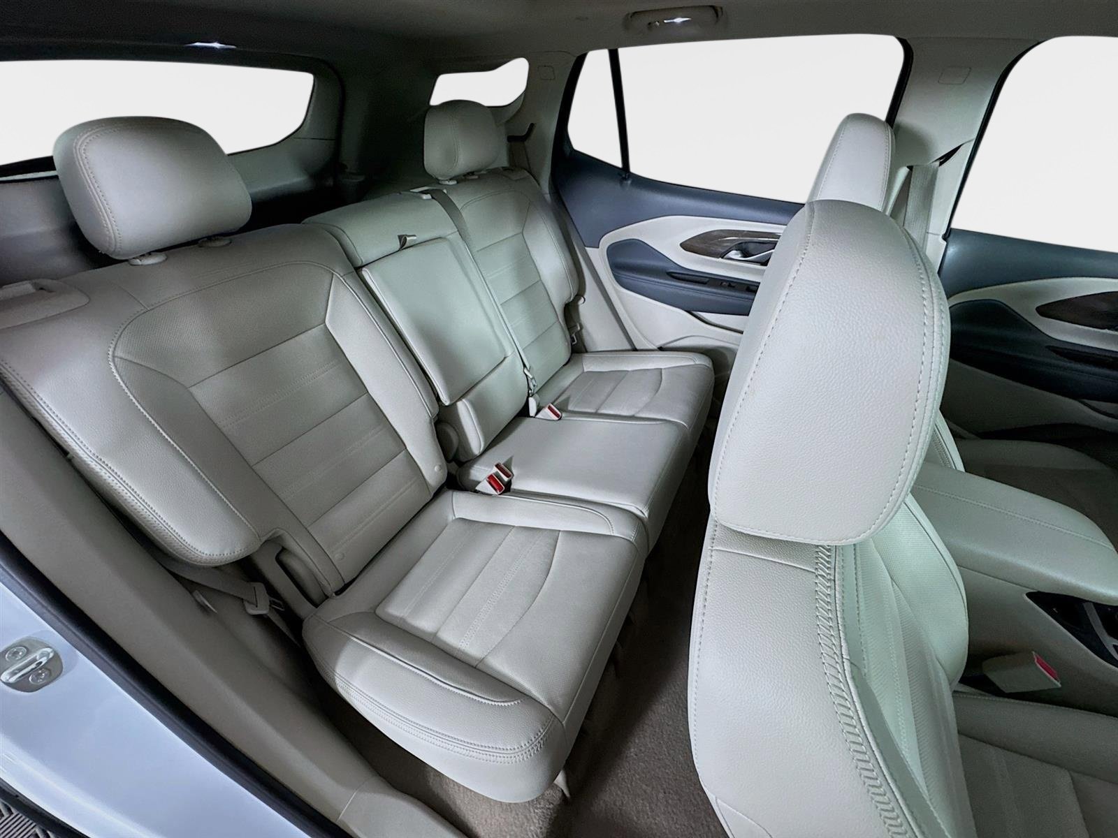 Certified 2022 GMC Terrain Denali image 28