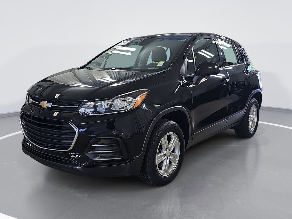 Used 2019 Chevrolet Trax LS w/ LPO, Cargo Package AWD/4WD image 9