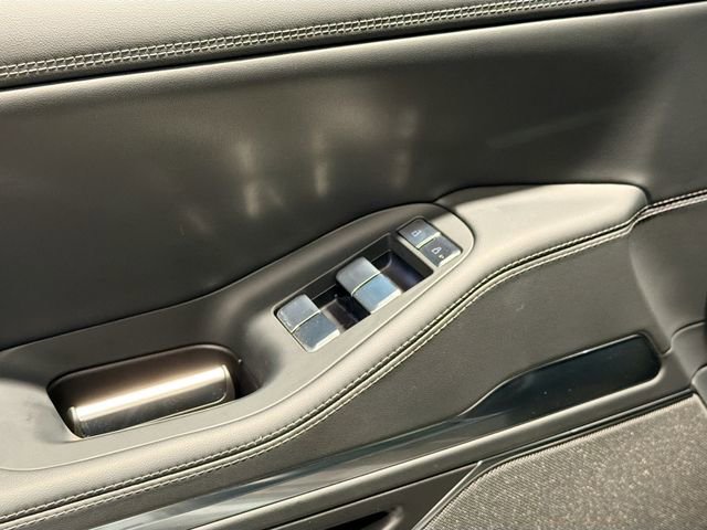 Used 2025 Lincoln Navigator Reserve w/ Jet Appearance Package image 15