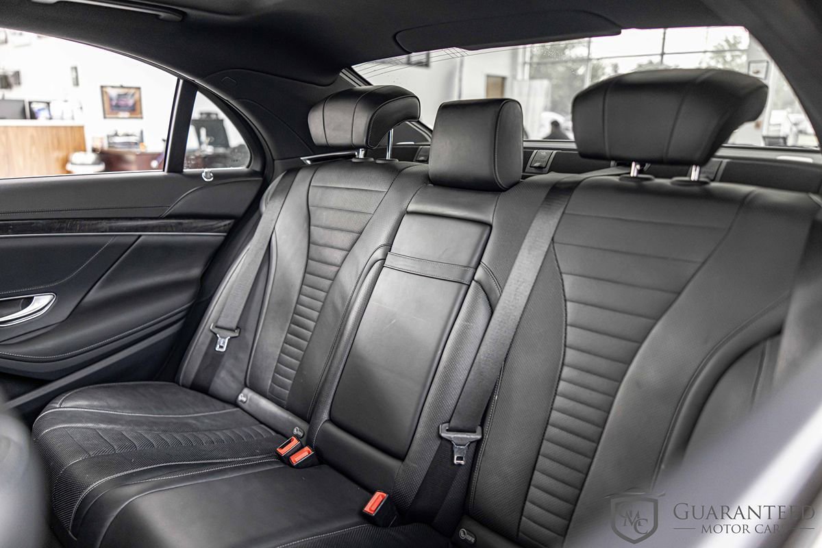 Used 2019 Mercedes-Benz S 560 Sedan image 34