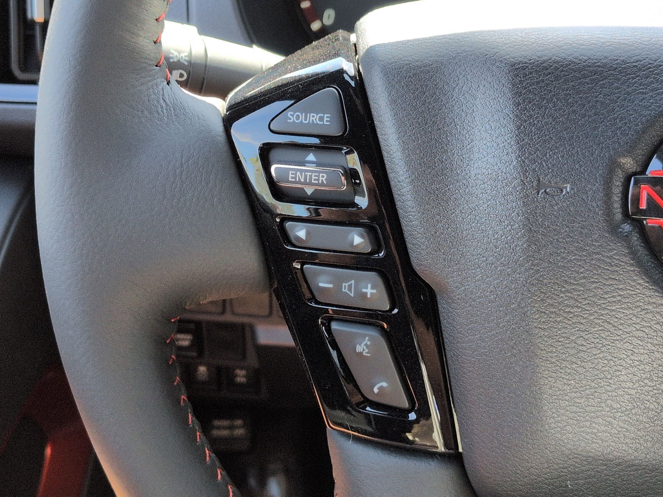 New 2026 Nissan Frontier PRO-4X w/ Tow Package image 14