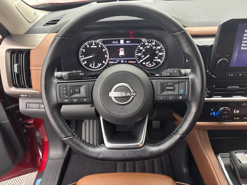 Used 2023 Nissan Pathfinder Platinum AWD/4WD image 21