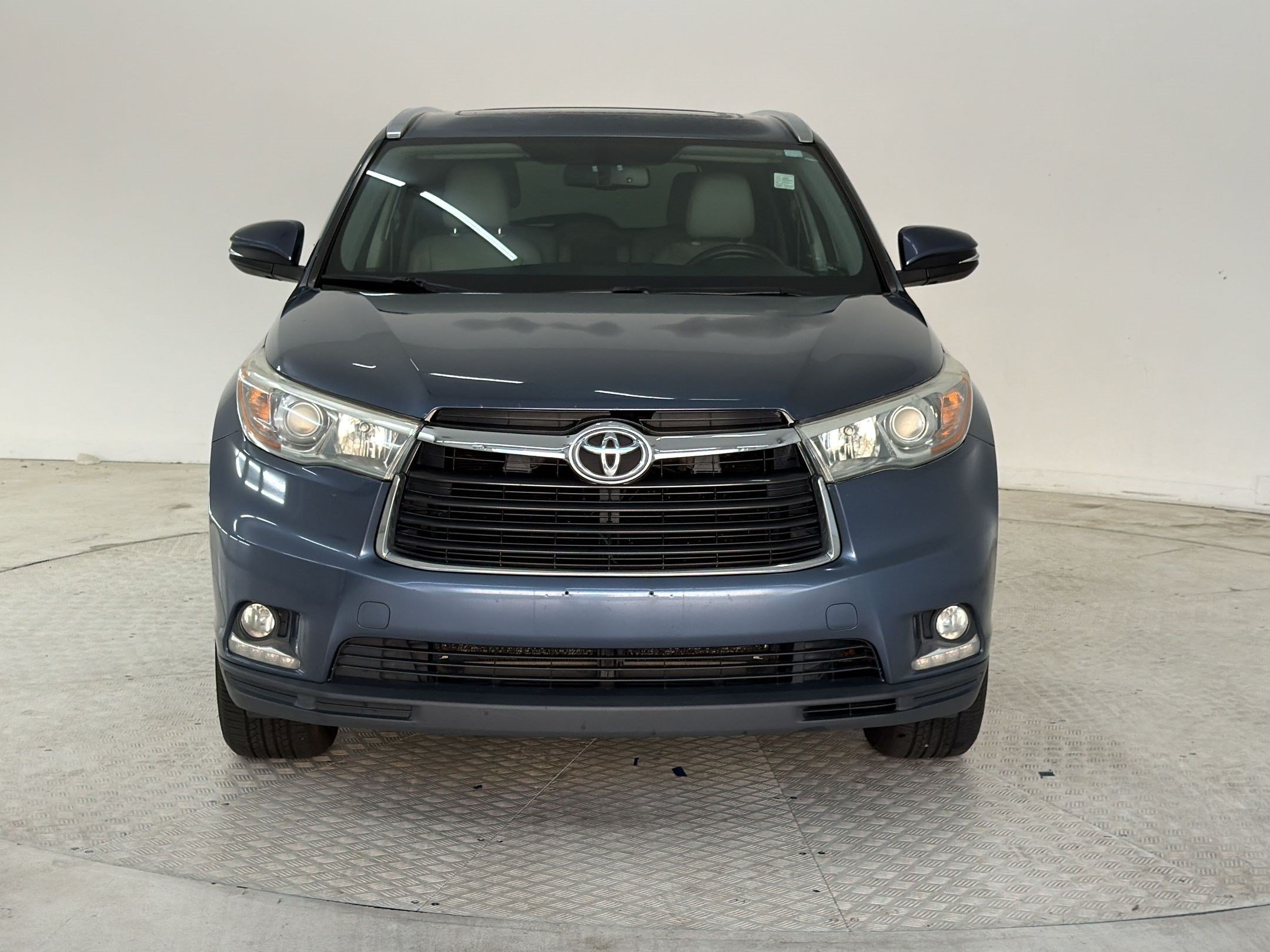 Used 2016 Toyota Highlander Limited AWD/4WD image 6
