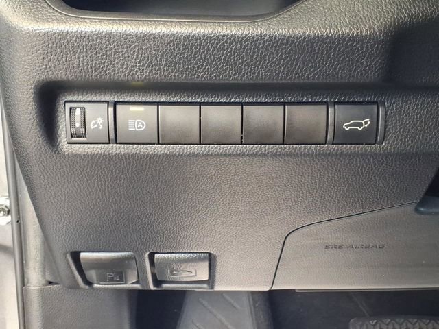 Used 2023 Toyota RAV4 XLE w/ Convenience Package FWD image 30