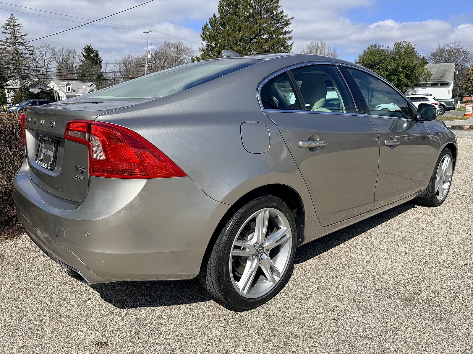 Used 2016 Volvo S60 T5 Premier image 4