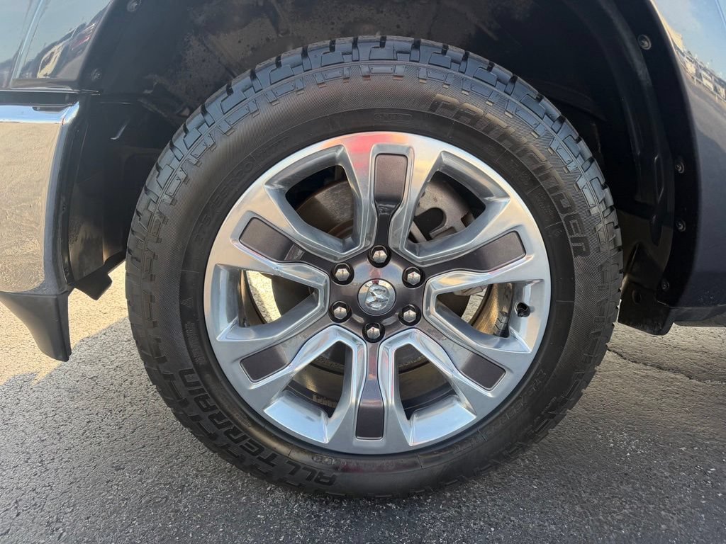 Used 2019 RAM 1500 Limited AWD/4WD image 12