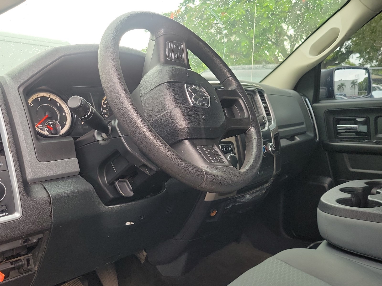 Used 2017 RAM 1500 Classic SLT RWD image 12