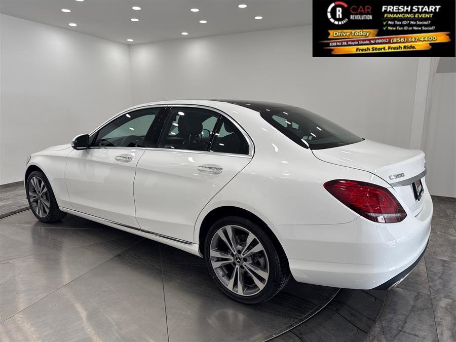 Used 2019 Mercedes-Benz C 300 4MATIC Sedan w/ Premium Package image 33