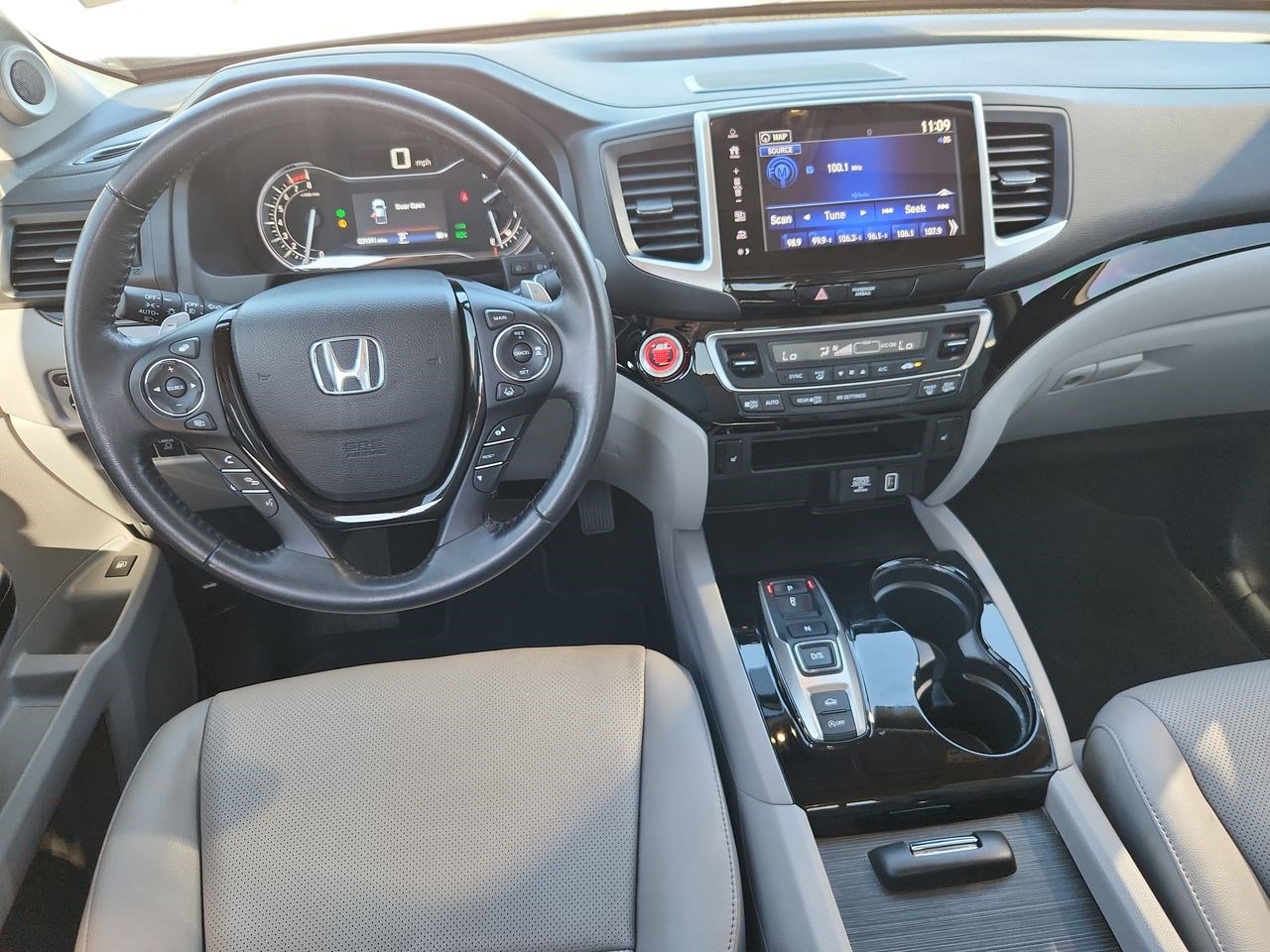 Used 2020 Honda Ridgeline RTL-E image 17