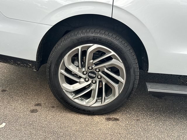 New 2026 Lincoln Navigator Reserve AWD/4WD image 18