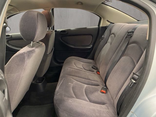 Used 2002 Chrysler Sebring LX FWD image 6