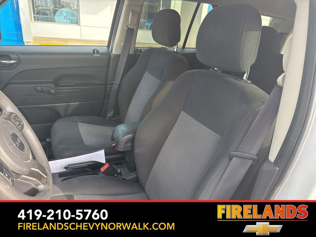 Used 2016 Jeep Patriot Sport image 12