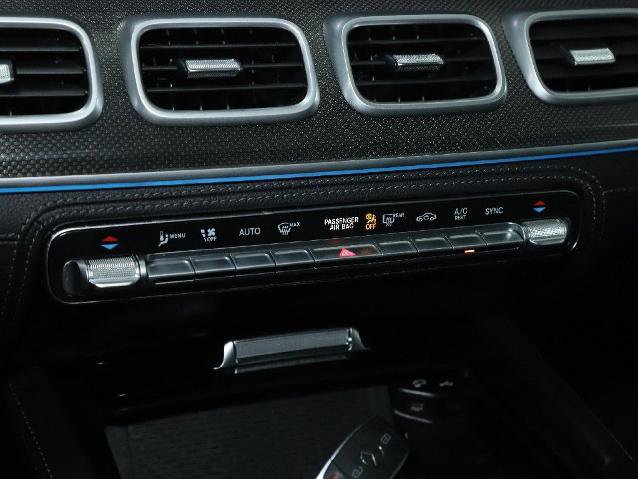 Used 2023 Mercedes-Benz GLS 450 4MATIC image 29