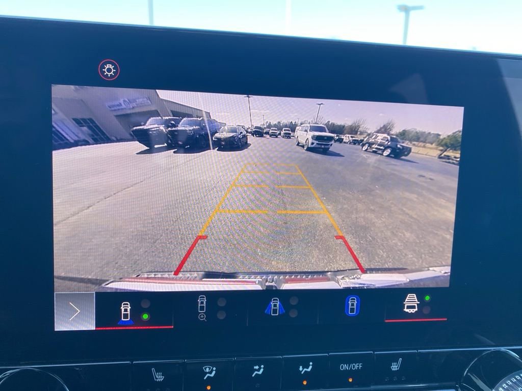 Used 2024 GMC Canyon Elevation w/ Convenience Package image 22