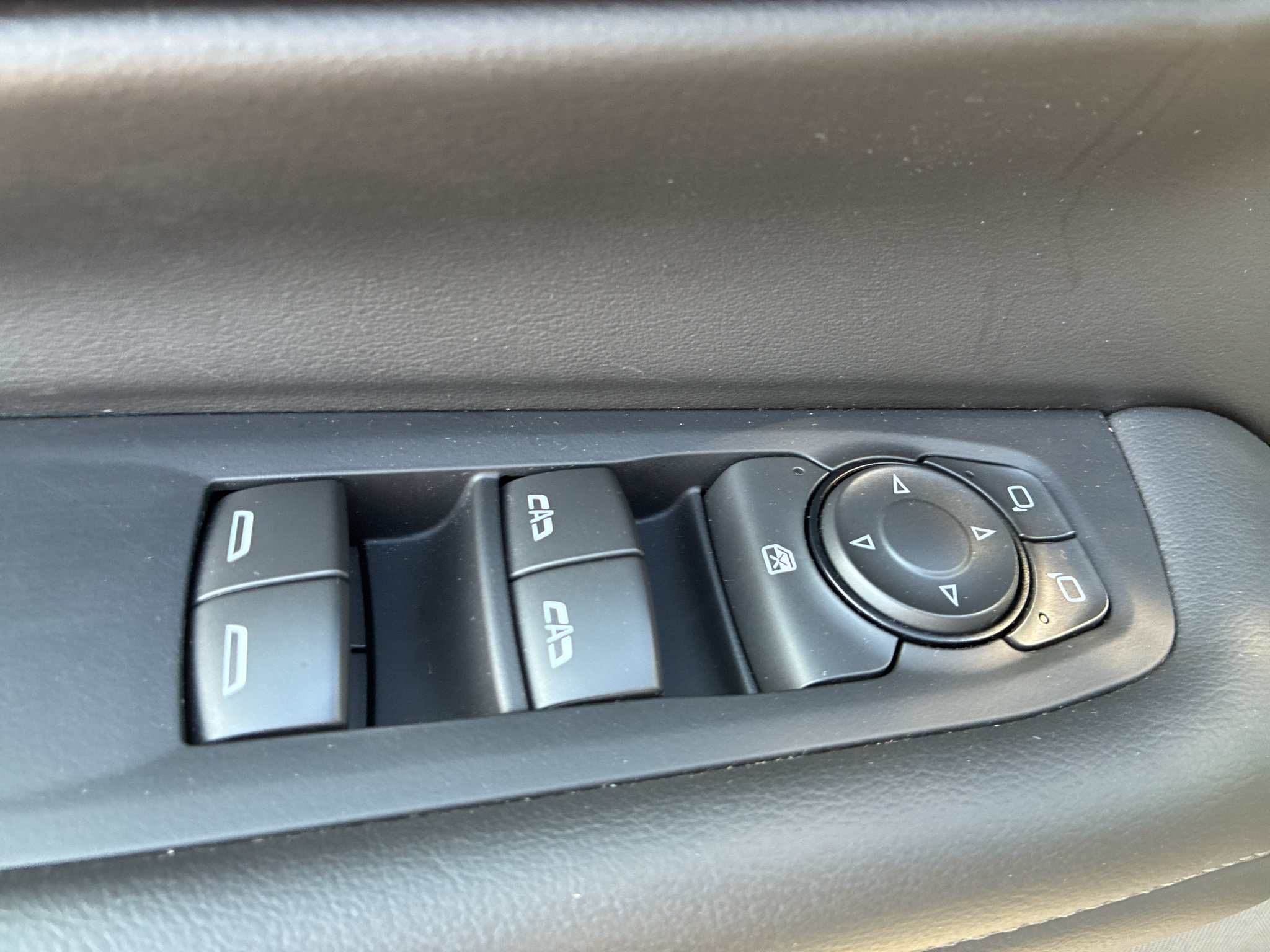Used 2025 Chevrolet Tahoe Z71 AWD/4WD image 20