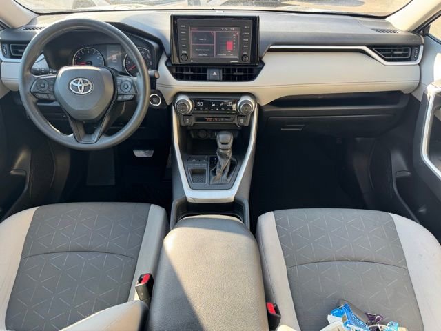 Used 2021 Toyota RAV4 XLE w/ Convenience Package image 15