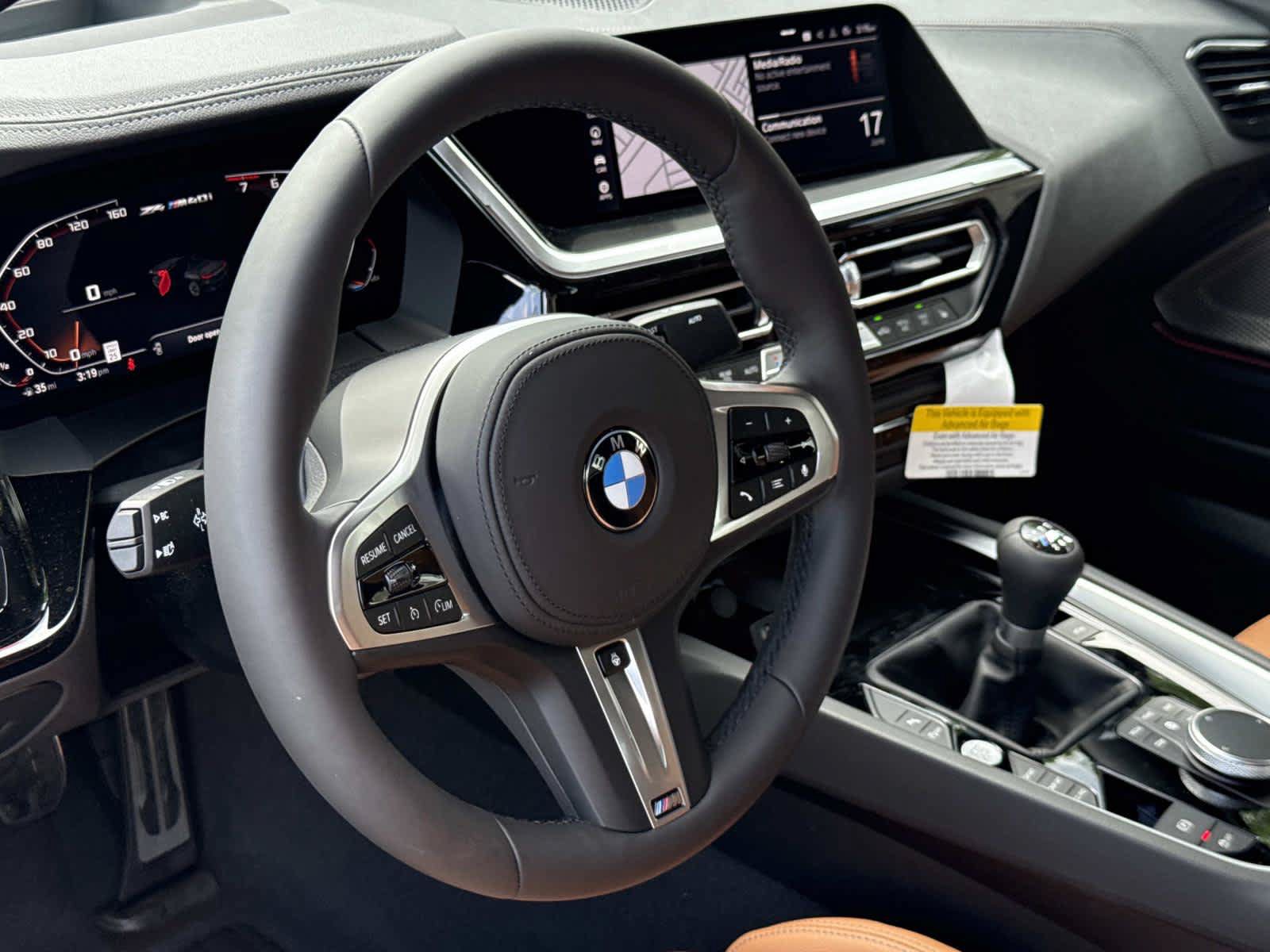 New 2026 BMW Z4 M40i w/ Premium Package RWD image 2