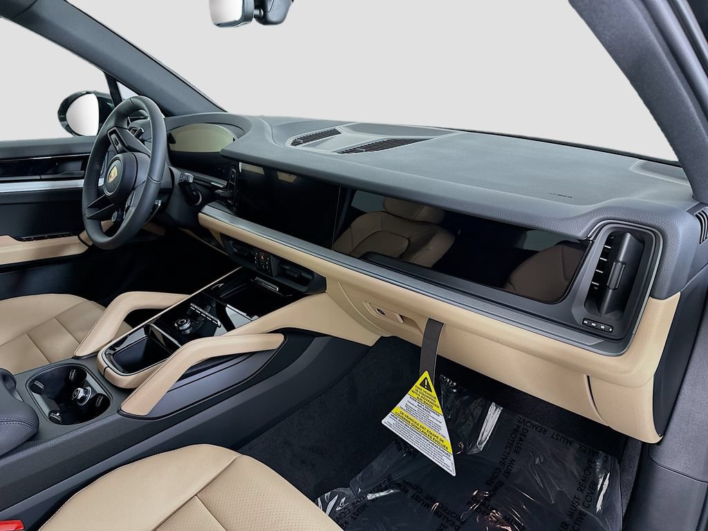 New 2026 Porsche Cayenne AWD/4WD image 31