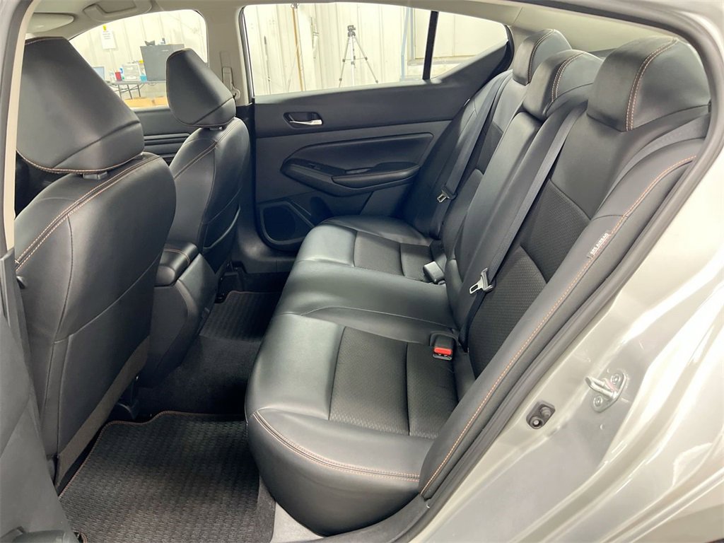 Used 2022 Nissan Altima 2.5 SR image 22