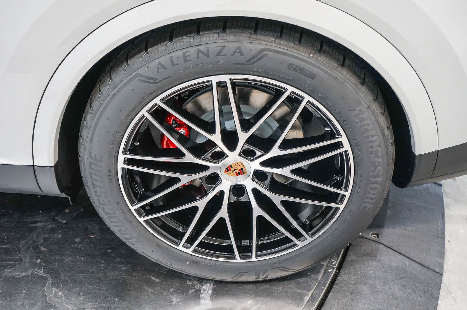 New 2026 Porsche Cayenne S AWD/4WD image 13