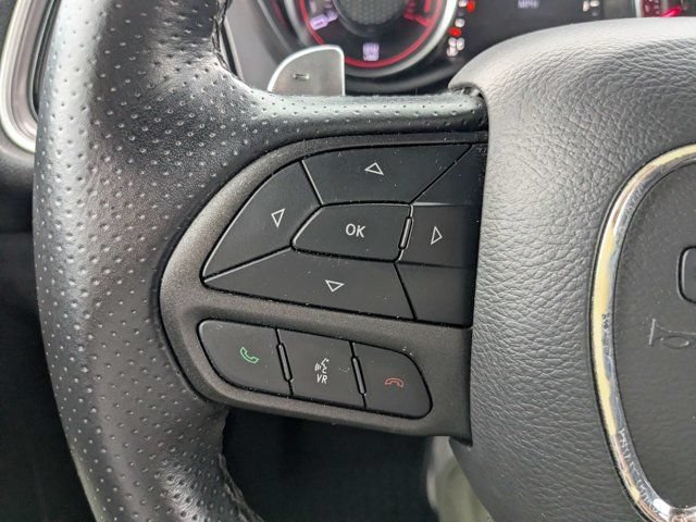 Used 2022 Dodge Challenger GT RWD image 16