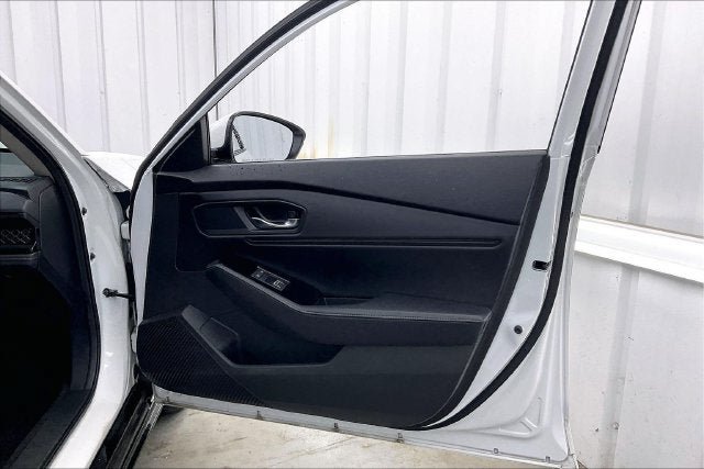 Certified 2023 Honda Accord Touring image 22