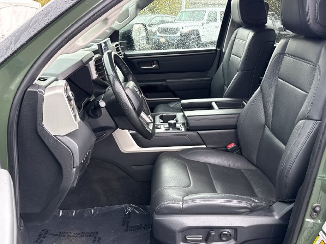 Used 2023 Toyota Tundra Limited AWD/4WD image 17