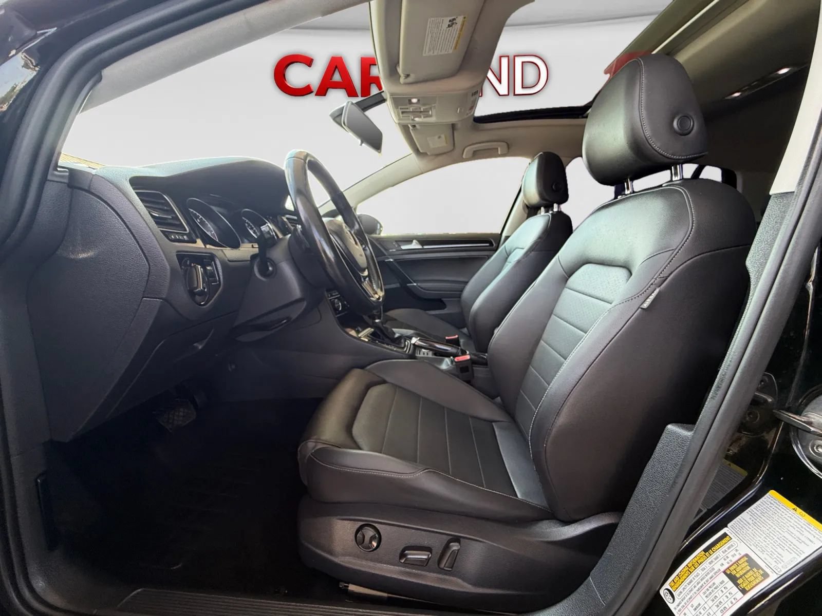 Used 2015 Volkswagen Golf TDI SEL FWD image 13