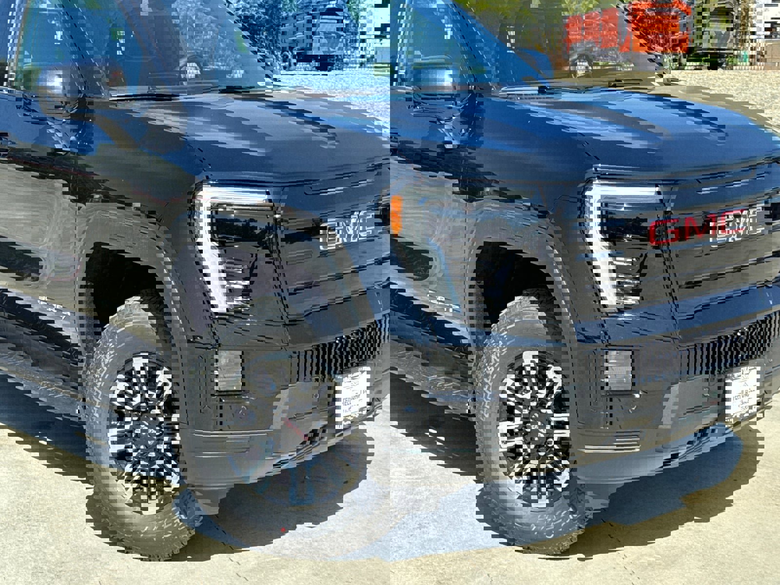 Used 2026 GMC Sierra EV Elevation image 3